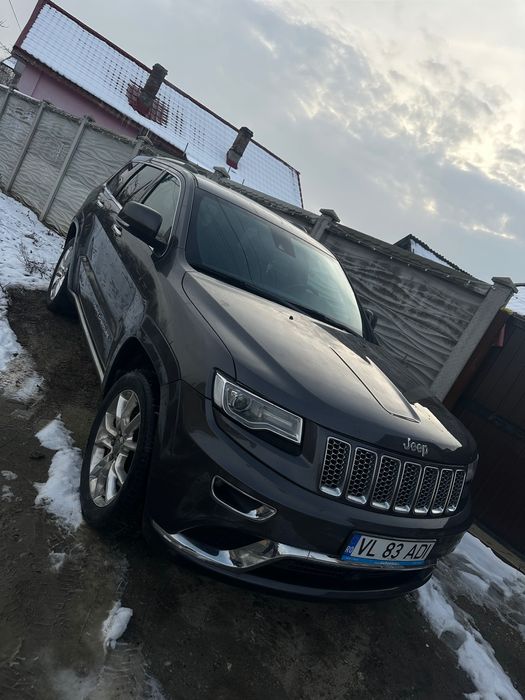Jeep grand cherokee summit 2014