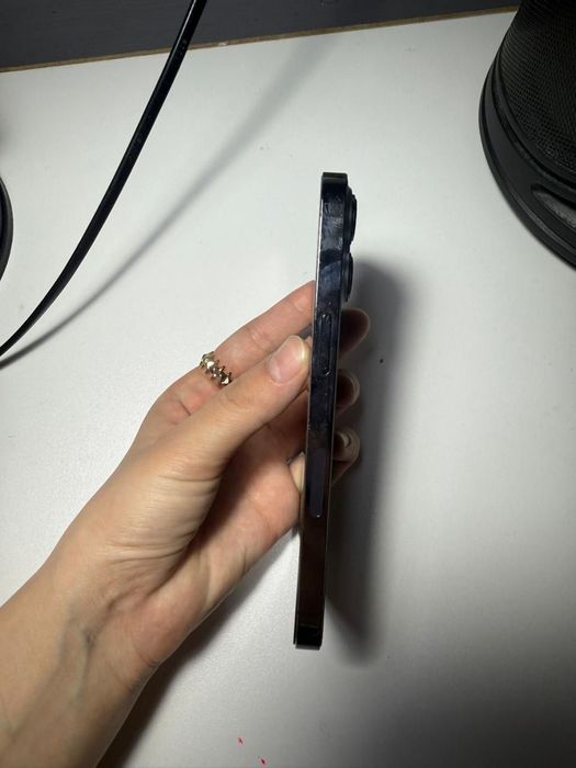 iPhone 13 pro сатылады