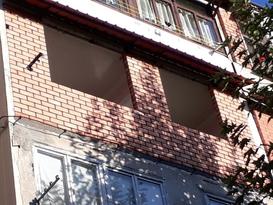 Кладка кирпич балкон облицовочным кирпичом