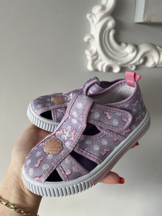 Пантофи Mat Star