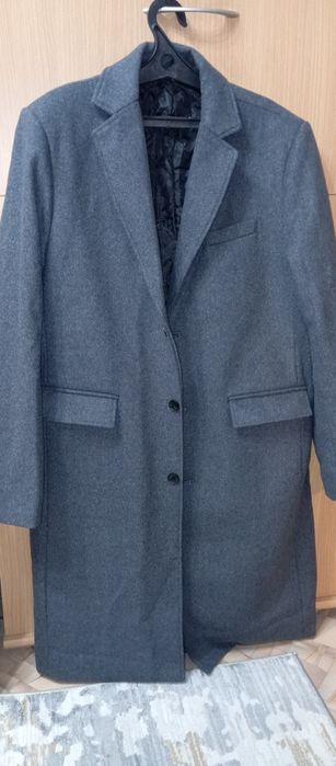Продам пальто мужское