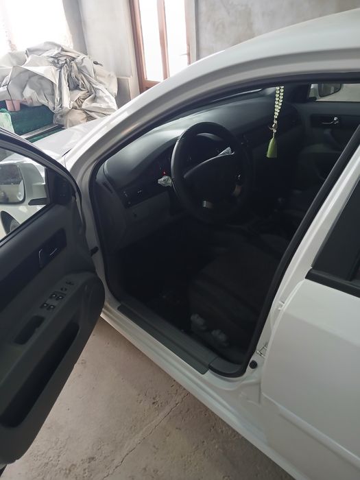 Chevrolet jentra 2023