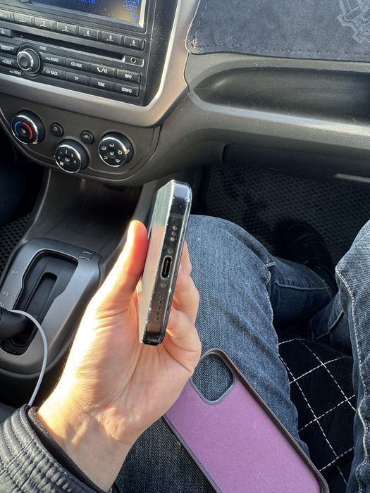 Iphone 15 продаю