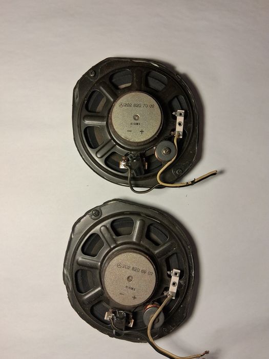 Тонколони за кола