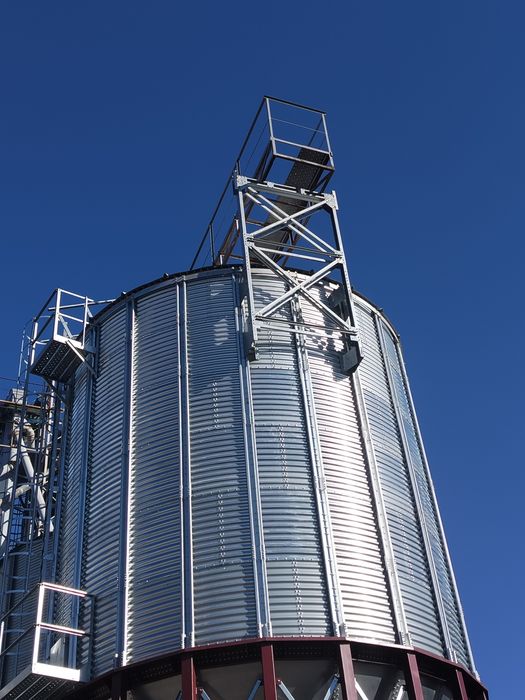 Бригада опытных бетонщиков