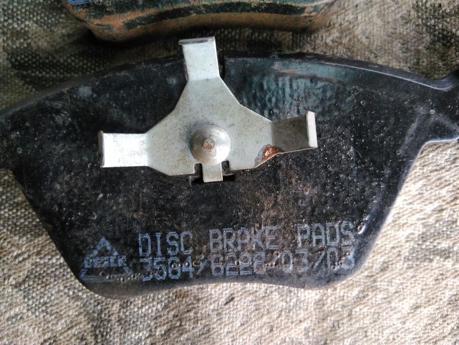 Накладки бмв е 34...пета серияот89 до 95г.