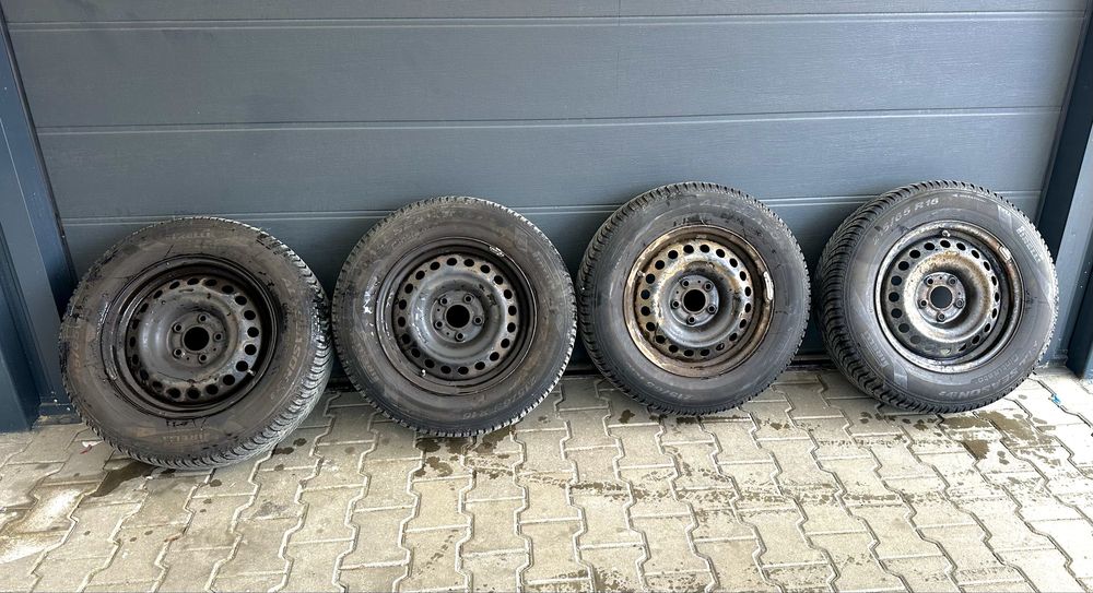 Roti Renault Kadjar Nissan Qashqai 215/65R16 Pirelli senzori presiune