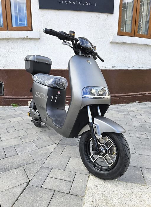 Scuter Electric LX900 Baterie 30Ah Litiu  Autonomie mare 70- 80km