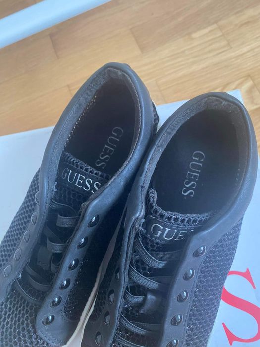 Дамски маратонки Guess