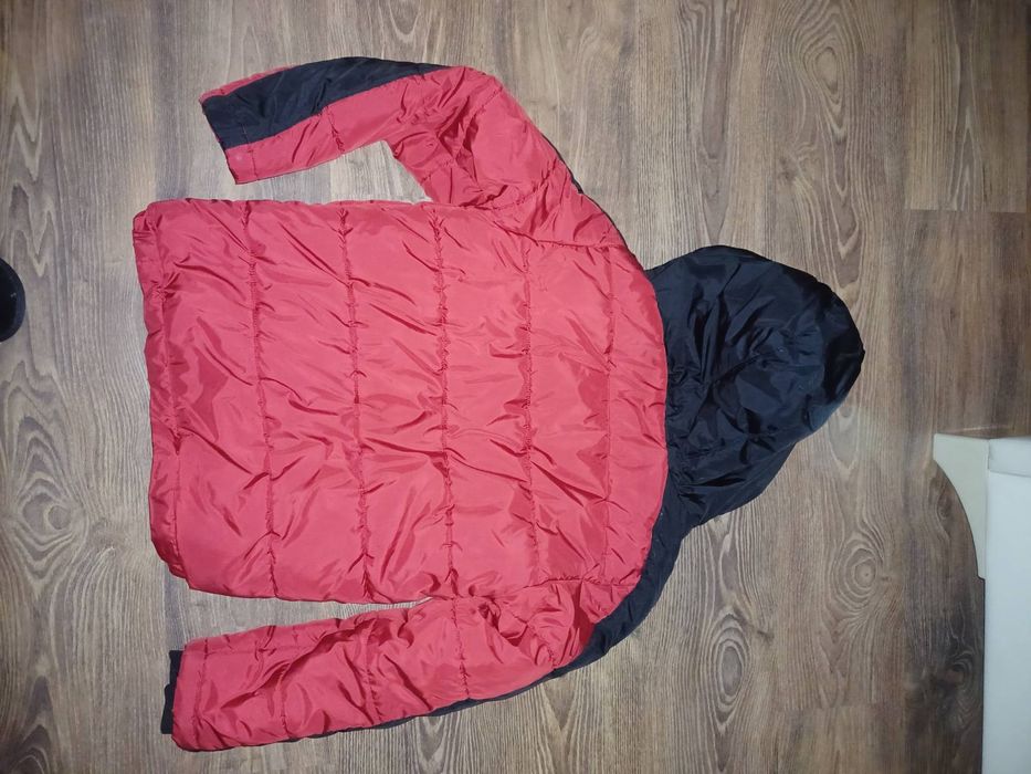 Яке Nike air Jordan цена 90лв -НАМАЛЕНО НА 70ЛВ