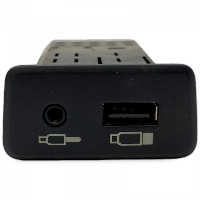 2554705 Panou cu USB & AUX Socket SCANIA L,P,G,R,S-series (2016-) SCANIA