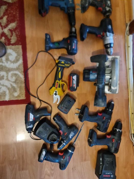 scule bosch profesionale de 12v și 18v circular, filetanta percutie...