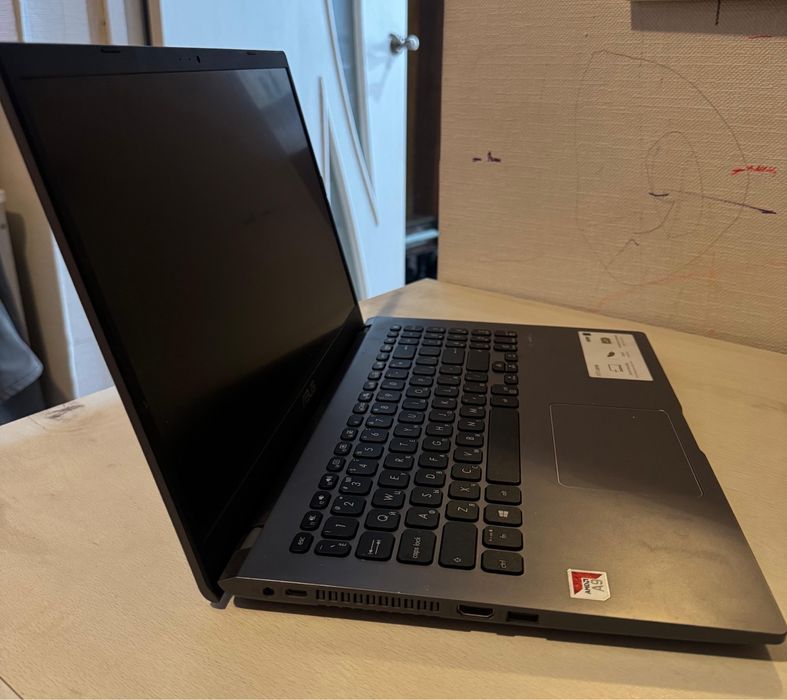 Продам ноутбук Asus
