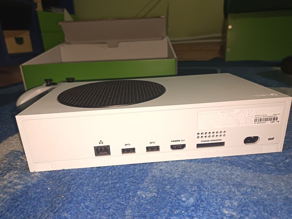 конзола Xbox Series S