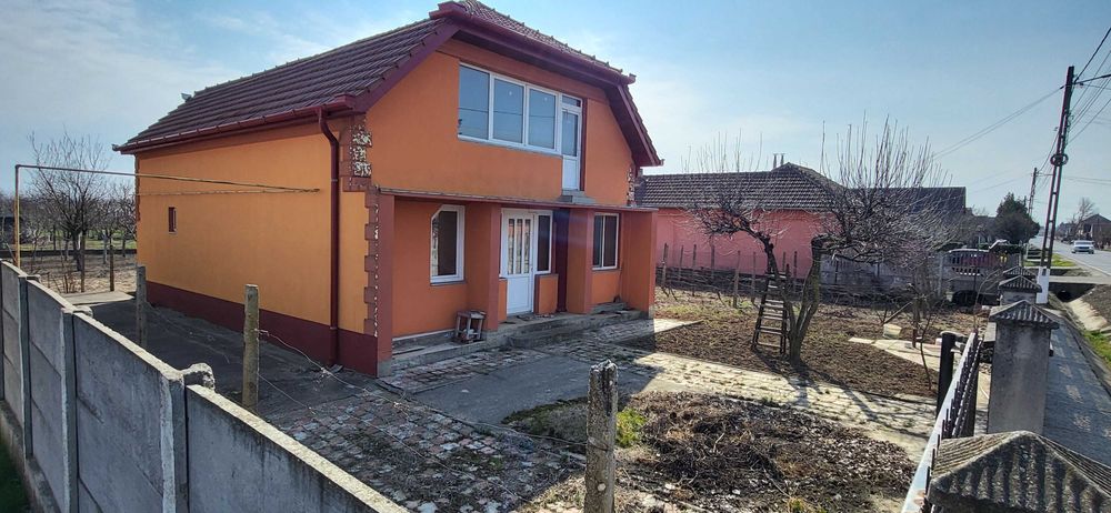 Casa de vanzare in Biharia