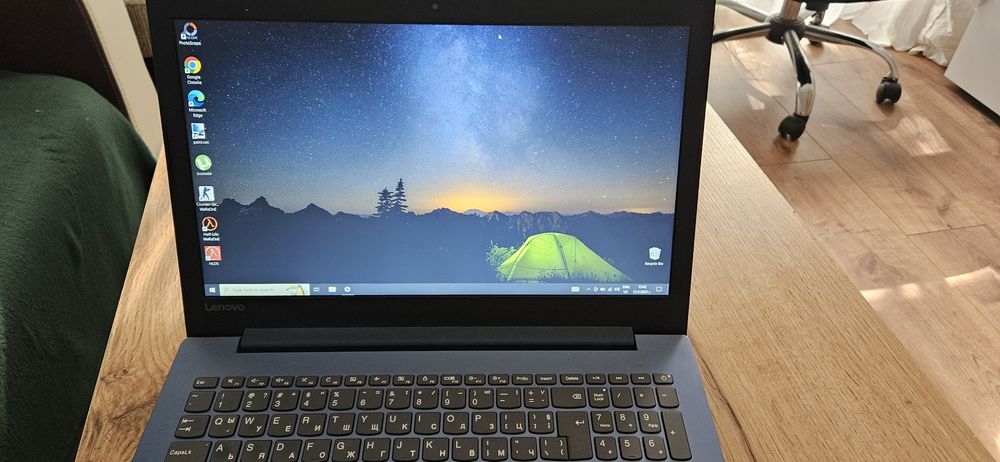 Лаптоп Lenovo с Windows 10