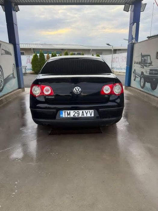 VOLKSWAGEN Passat 0 — imagine 4