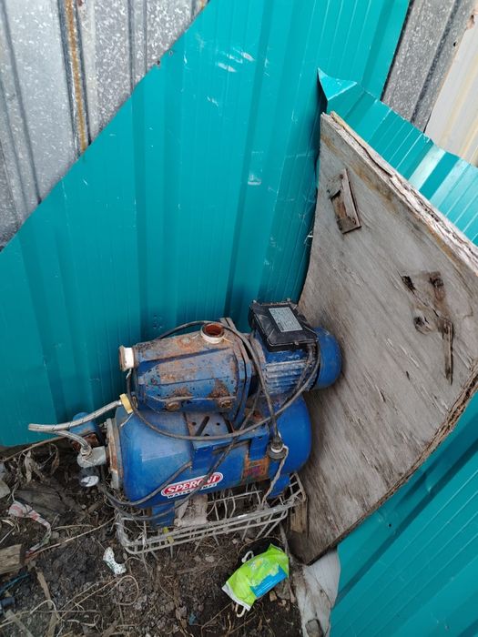 Продам водяной насос