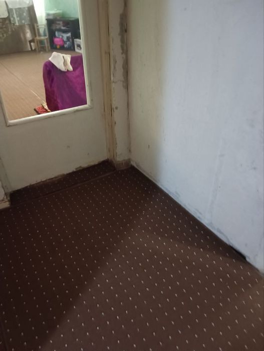 Юнусабад 2 квартал 1/14/16 (43²) продаётся квартира