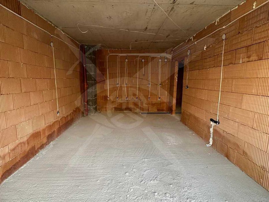 Продава се Двустаен апартамент в Пловдив, Кючук Париж - 65 кв.м за 1141 €/кв.м - Снимка #1