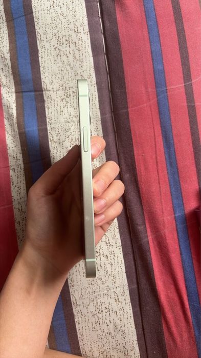 Продается Айфон 12 б/у