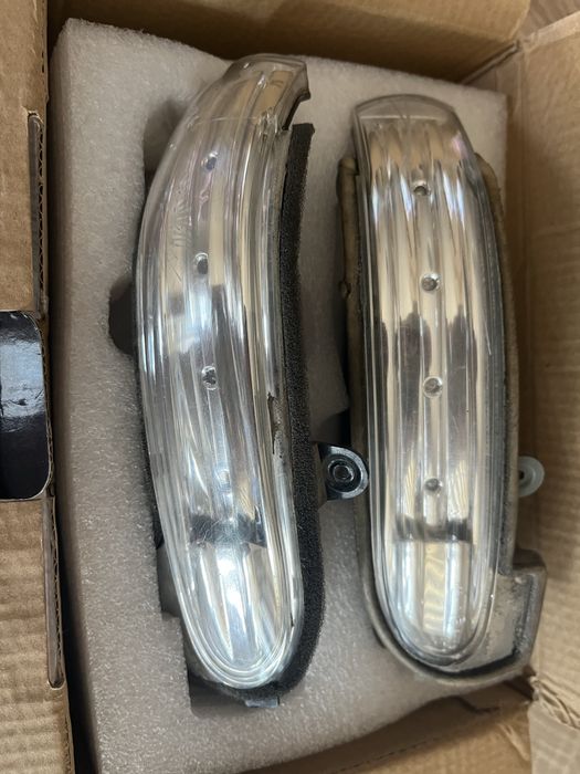 Мерцедес мигачи Ц класа