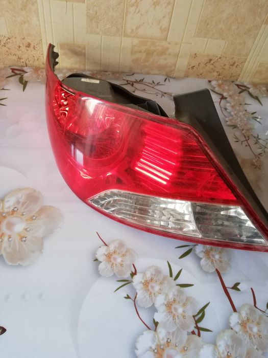 Задний фонарь Хёндай акцент