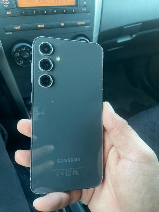 Продам Самсунгs 23FE