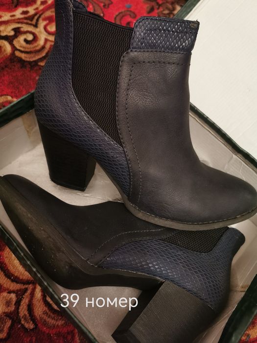 Обувки на ток -ежедвневни и официални