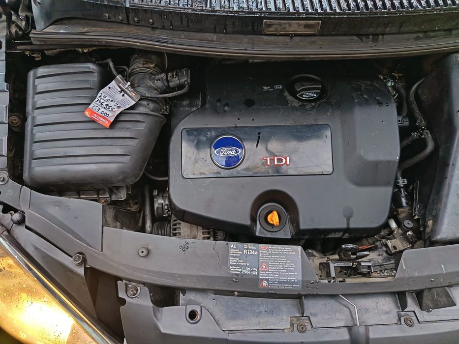 Ford Galaxy 7 locuri