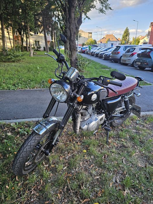 Motocicleta Mash Scrambler 250cc