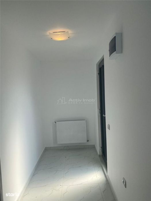 Case pe parter cu 3 camere-Teren 800 mp-Asfalt-Mutare imediata