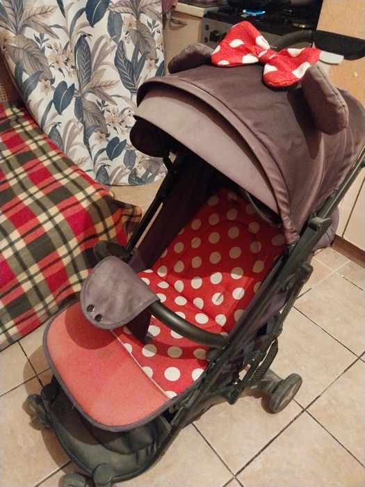 Коляска прогулочная