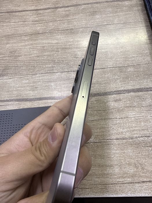 iphone 15 pro max  idiaaal