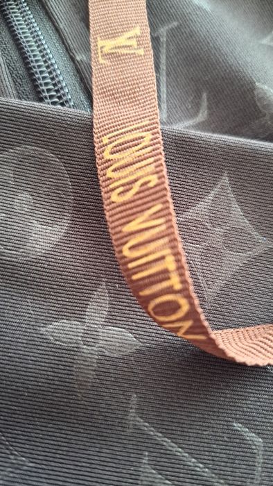 Top casual cu glugă Louis Vuitton