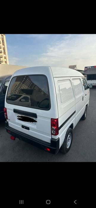 Damas van stayl 2024