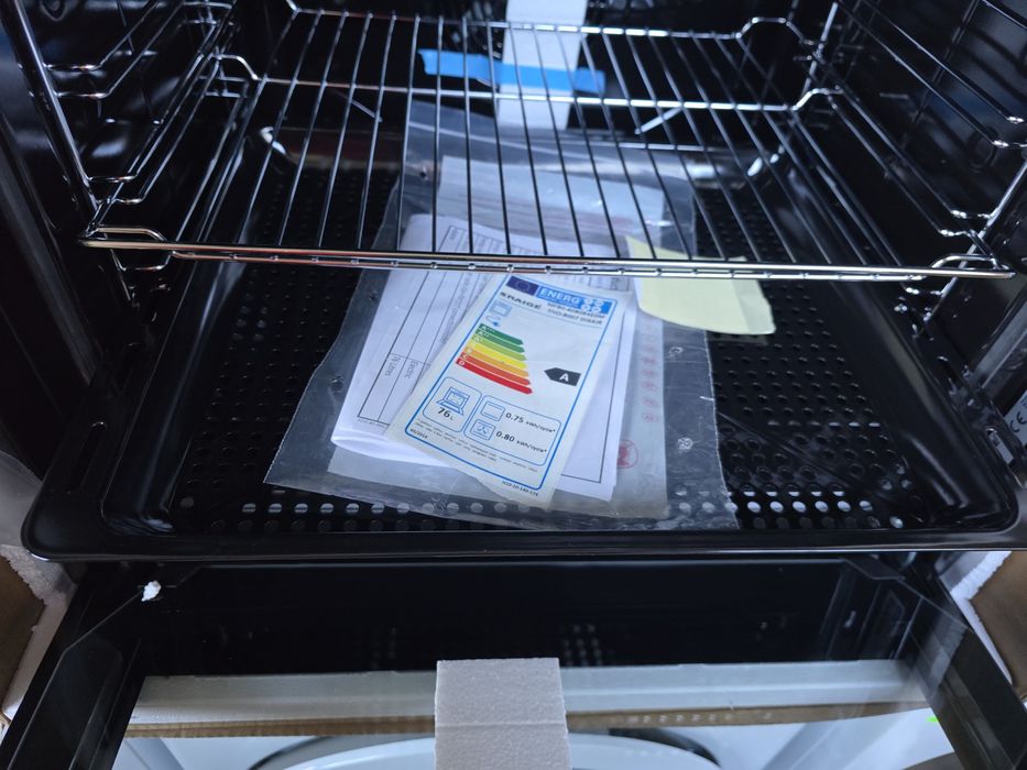 Нова фурна за вграждане с Air Fry Snaige/Снайге 76 литра