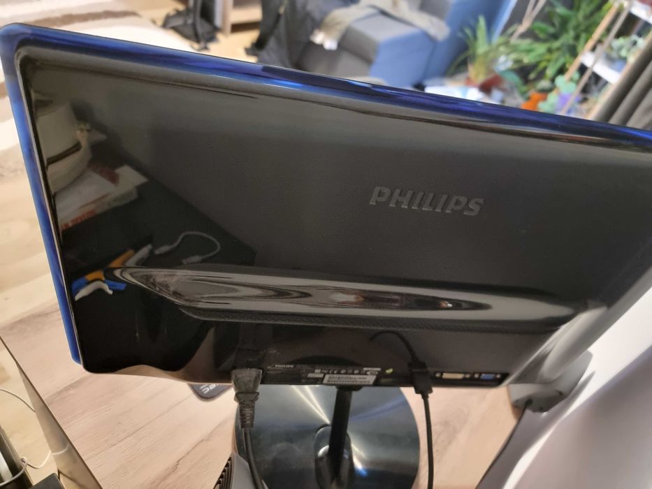 Монитор Philips 227E lh 22 инча