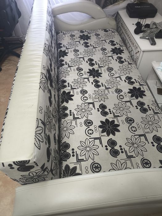 Продам раскладной диван