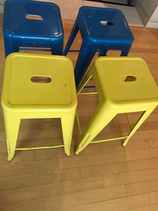 Продам барные стулья