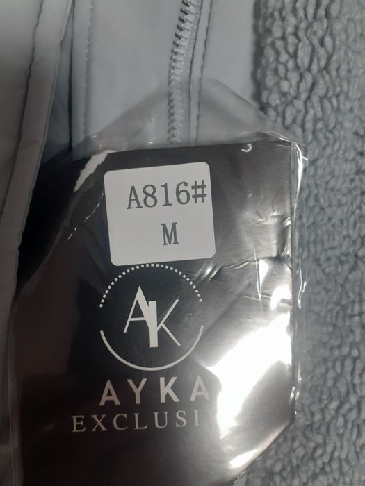 Продам куртку двусторонняя