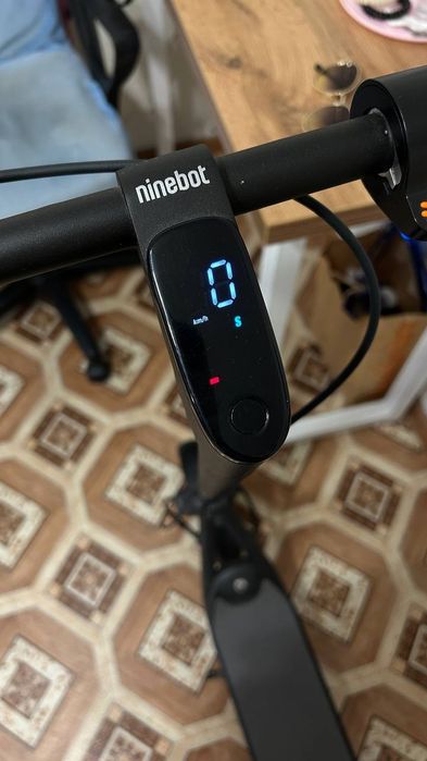 Продам Электросамокат