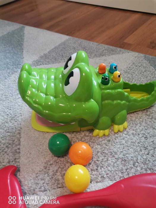 Детска игра за голф-крокодил