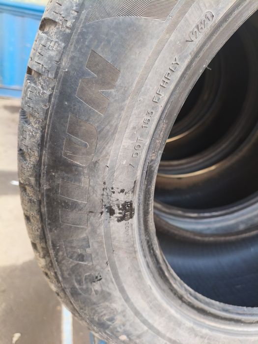 Шины комплект 255/55   R 18