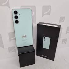 S24 fe почти новая