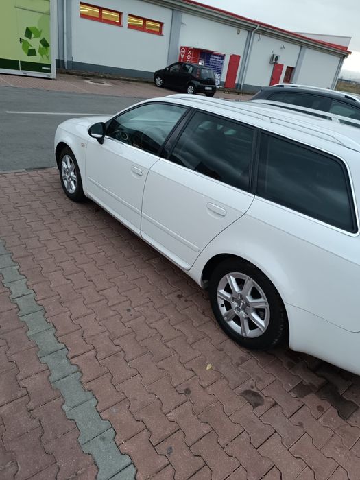 Dezmembrez Seat Exeo Sat 2.0 TDI 170 cai an 2012