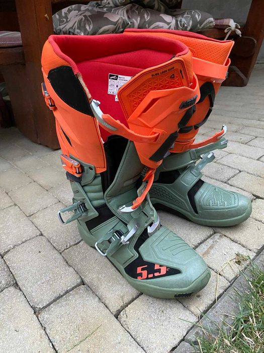 Cizme Enduro Leatt 5.5 Flexlock