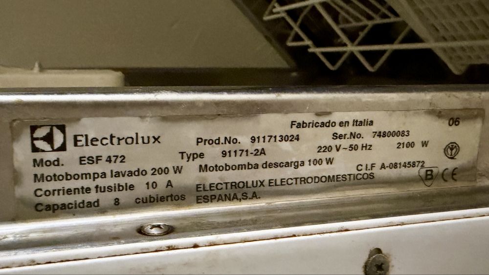 Съдомиялна 45 см Electrolux
