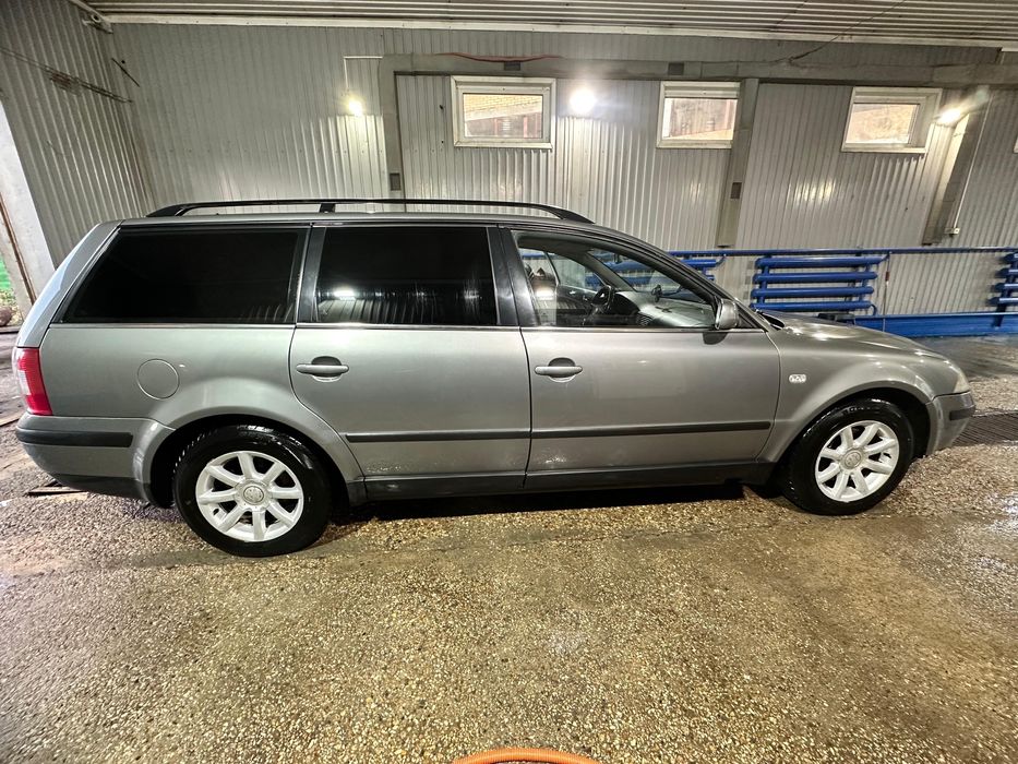 Volkswagen passat 1,9 tdi.