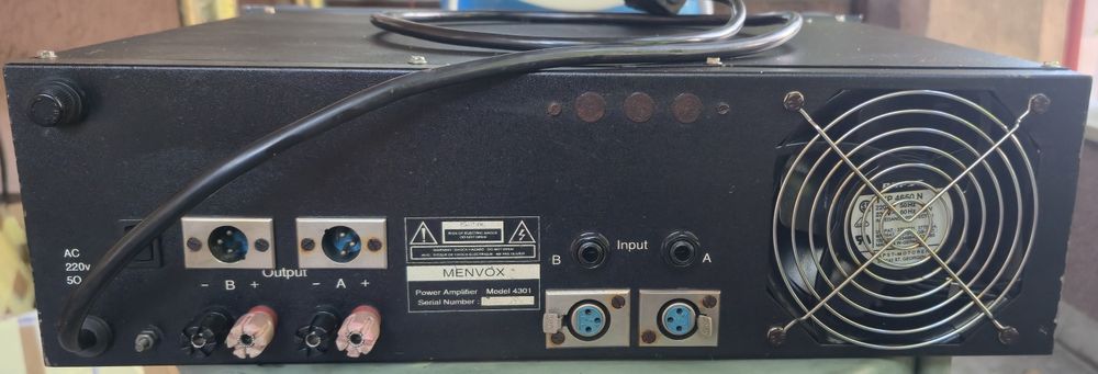 Amplificator MENADI Profesional  PA5401